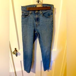 Everlane size 26 High Rise Ankle denims